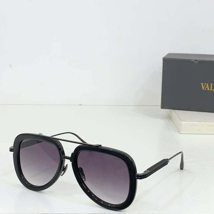 Picture of Valentino Sunglasses _SKUfw64813115fw